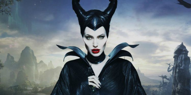 Malévola: nem o bem e nem o mal, o amor pode ser mais do que de principe e princesa