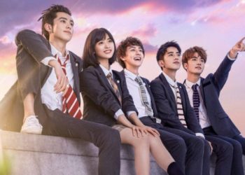 Grupo F4: Jardim de Meteoros