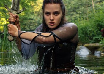 Netflix divulga série Cursed com imagens inéditas