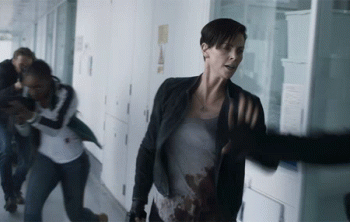 The Old Guardian – Ação, Espadas e um Casal Gay