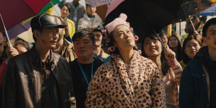 MUBI estreia com exclusividade o primeiro longa da diretora de Aves de Rapina, Cathy Yan