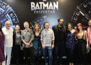 Áudiossérie leva os ouvintes a uma jornada inédita do homem-morcego