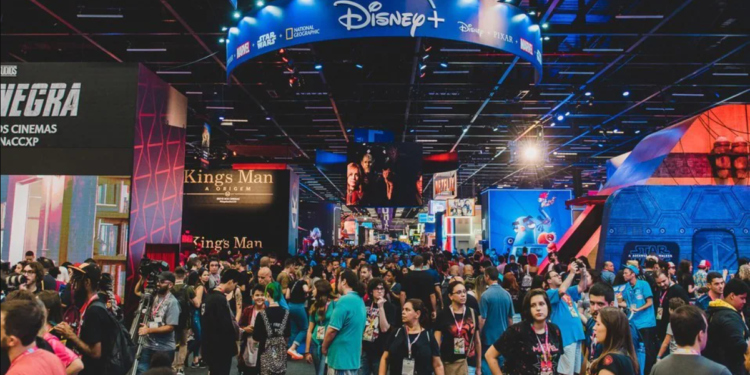 Veja como é o stand da Disney na CCXP e que novidades ele traz para o público