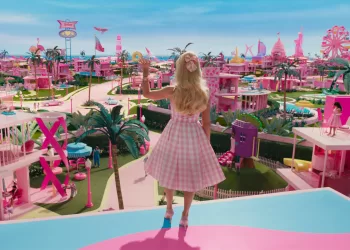 Barbie de Greta Gerwig bate recorde histórico nas bilheterias da Warner Bros