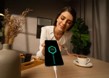 Domine o Futuro dos Jogos Mobile, com o Conceito Inovador da Infinix na MWC 2024!